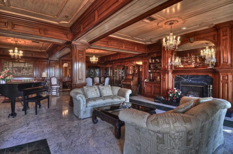 Fabulous Village Crean Compound in Newport Beach, California, US fabulous village crean compound in newport beach california us 8102f37