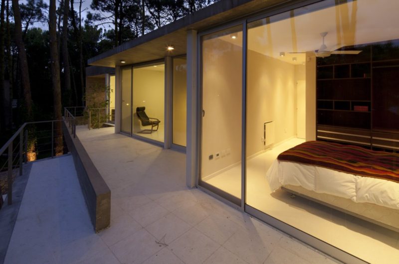 Glasslike Fresno House by Felix Raspall and Federico Papandrea glasslike fresno house by felix raspall and federico papandrea 101543c
