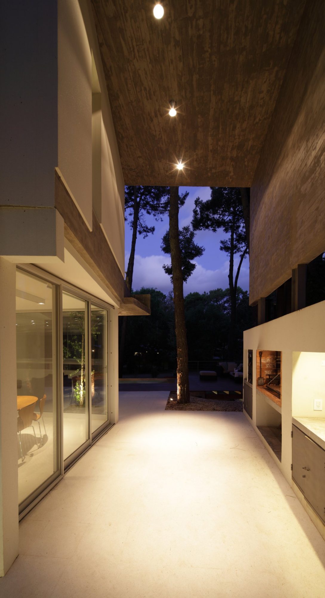 Glasslike Fresno House by Felix Raspall and Federico Papandrea glasslike fresno house by felix raspall and federico papandrea 2c13c63