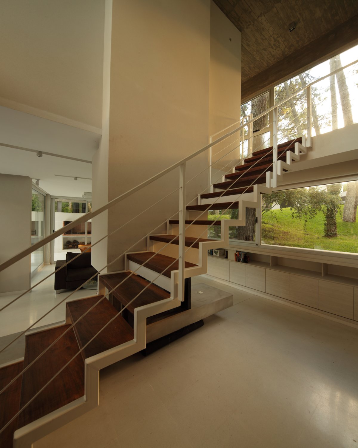 Glasslike Fresno House by Felix Raspall and Federico Papandrea glasslike fresno house by felix raspall and federico papandrea ea65c69