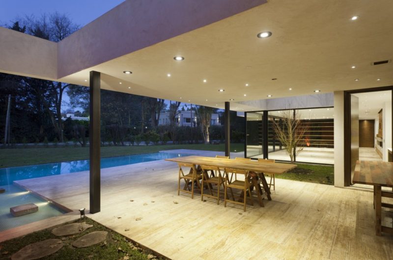 Impeccable BLLTT House by Enrique Barberis impeccable blltt house by enrique barberis 190c929