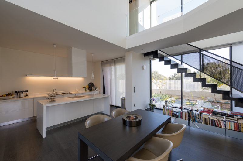 Impressive Paradox House In Athens, Greece impressive paradox house in athens greece 12ba8cb