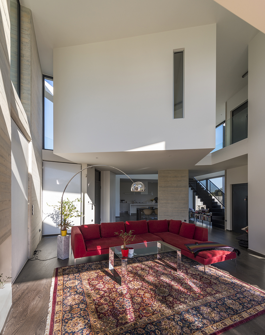 Impressive Paradox House In Athens, Greece impressive paradox house in athens greece 6b07d13