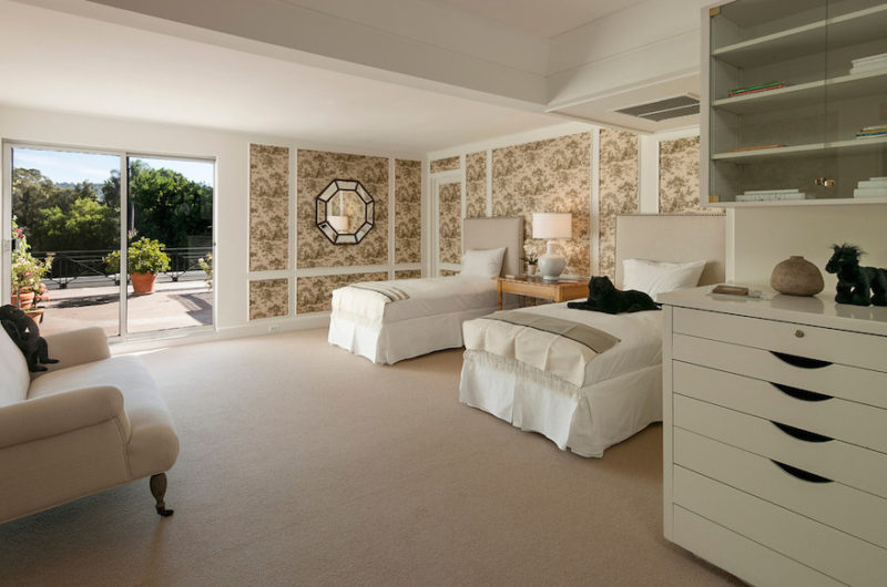 Inspiring Compound In Toluca Lake, California inspiring compound in toluca lake california 6ceaac2