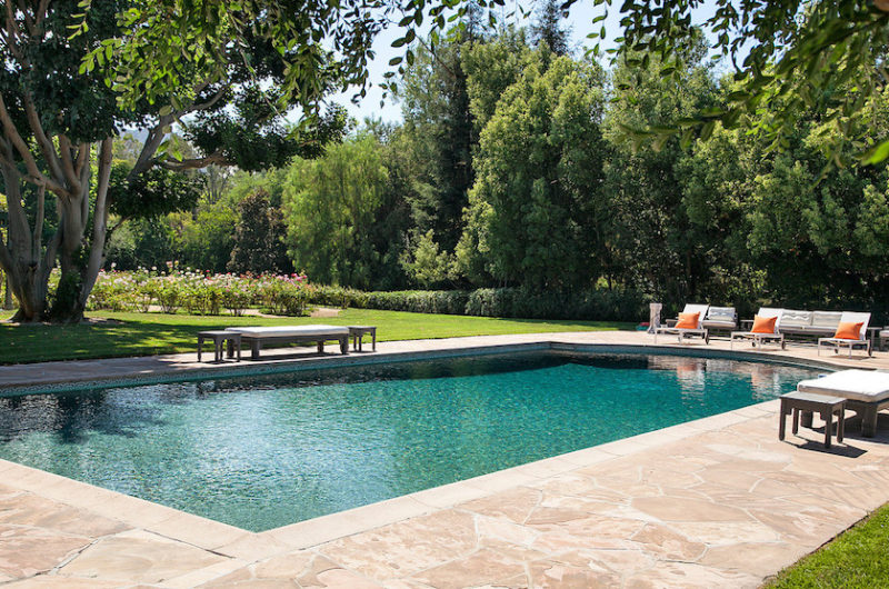 Inspiring Compound In Toluca Lake, California inspiring compound in toluca lake california 7a1f0ed