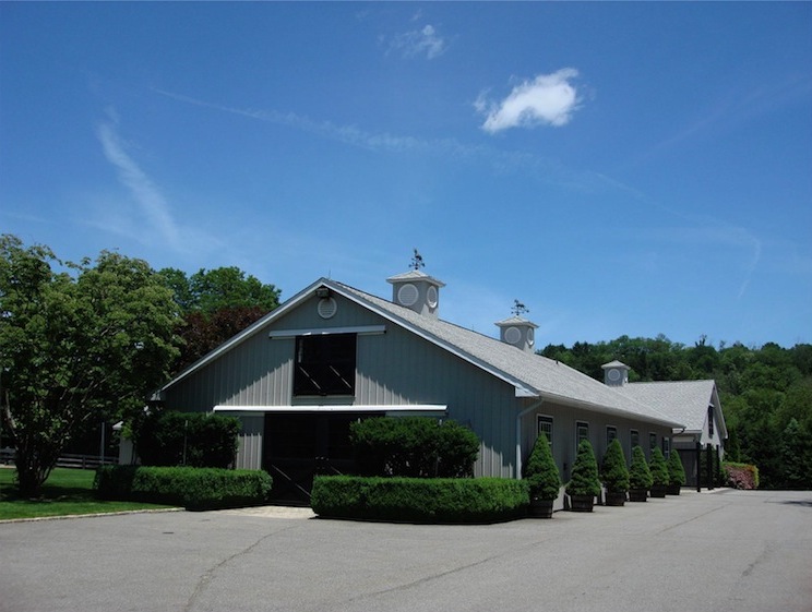 Lush 47 Acre Equestrian Estate in New York lush 47 acre equestrian estate in new york e885fa0