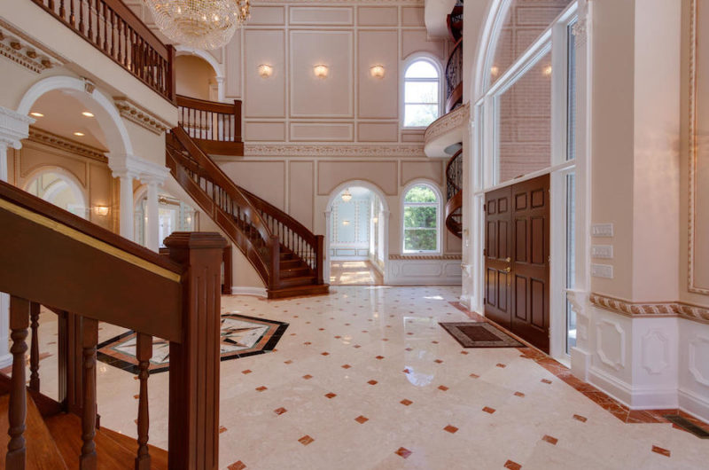 Luxurious Custom Built Home in Virginia, USA luxurious custom built home in virginia usa 0c26414