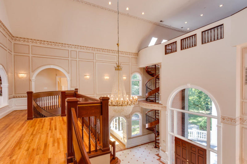 Luxurious Custom Built Home in Virginia, USA luxurious custom built home in virginia usa decb0f9