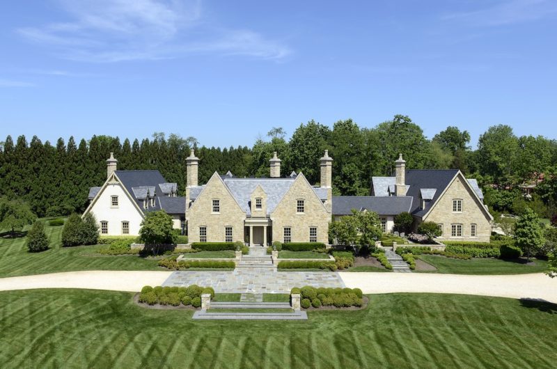 Magnificent Alderley in Great Falls, United States magnificent alderley in great falls united states e79e5f3