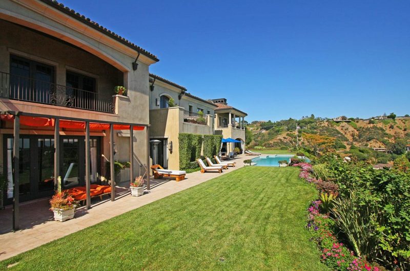 Magnificent Mediterranean-Style Residence in Beverly Hills magnificent mediterranean style residence in beverly hills 727517a