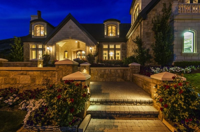 Majestic European Beauty Priced at $4,200,000 majestic european beauty priced at 4200000 3e05eda