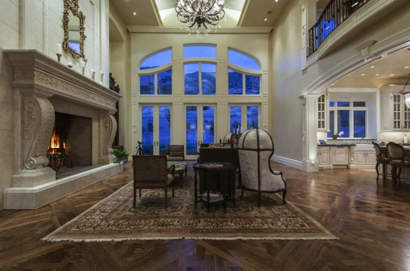 Majestic European Beauty Priced at $4,200,000 majestic european beauty priced at 4200000 4c86602