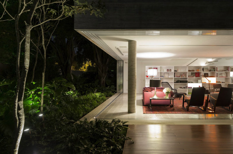 Minimalistic Casa Cubo by Studio MK27 minimalistic casa cubo by studio mk27 1657b08