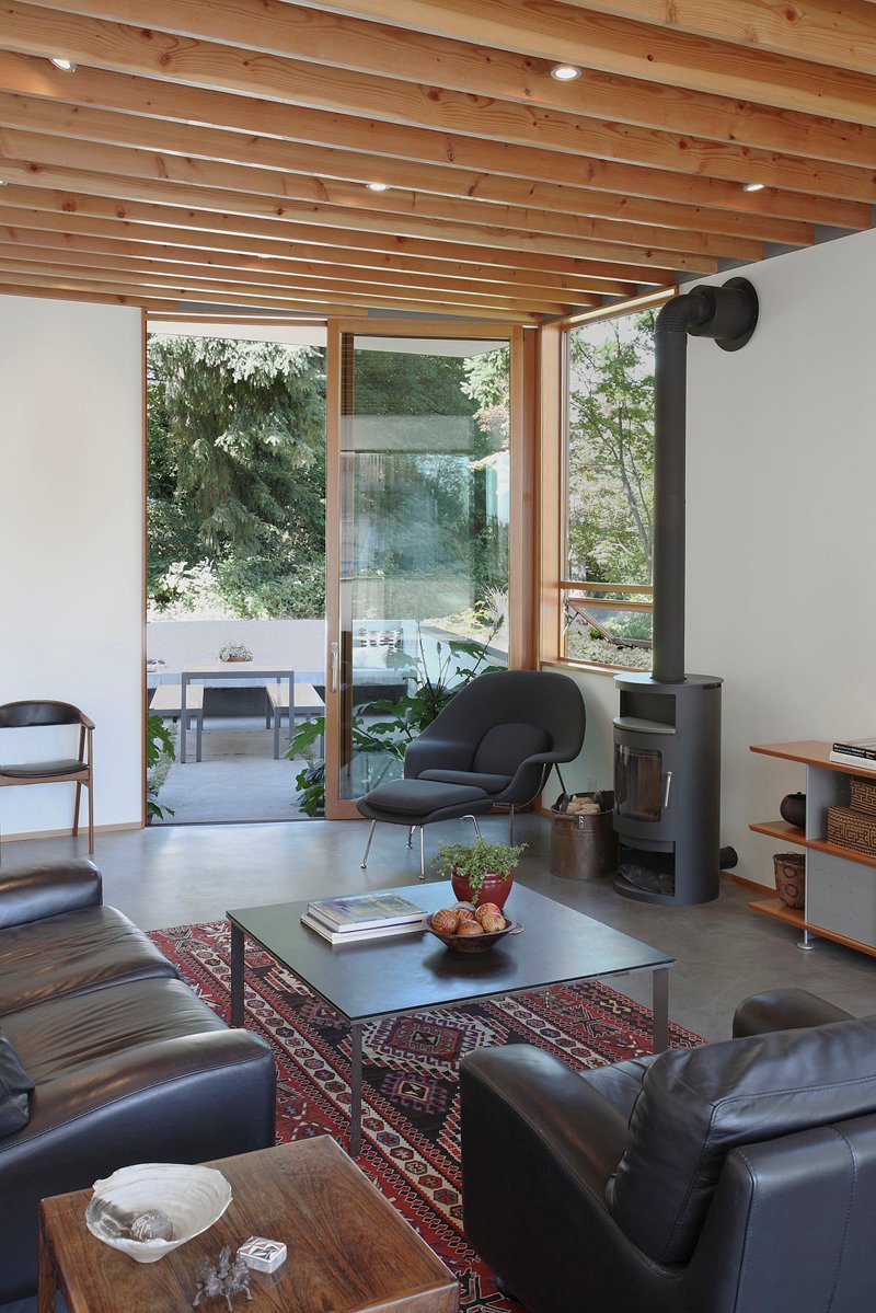 Modern And Cozy Main Street House In Seattle, Washington modern and cozy main street house in seattle washington 3e48ead