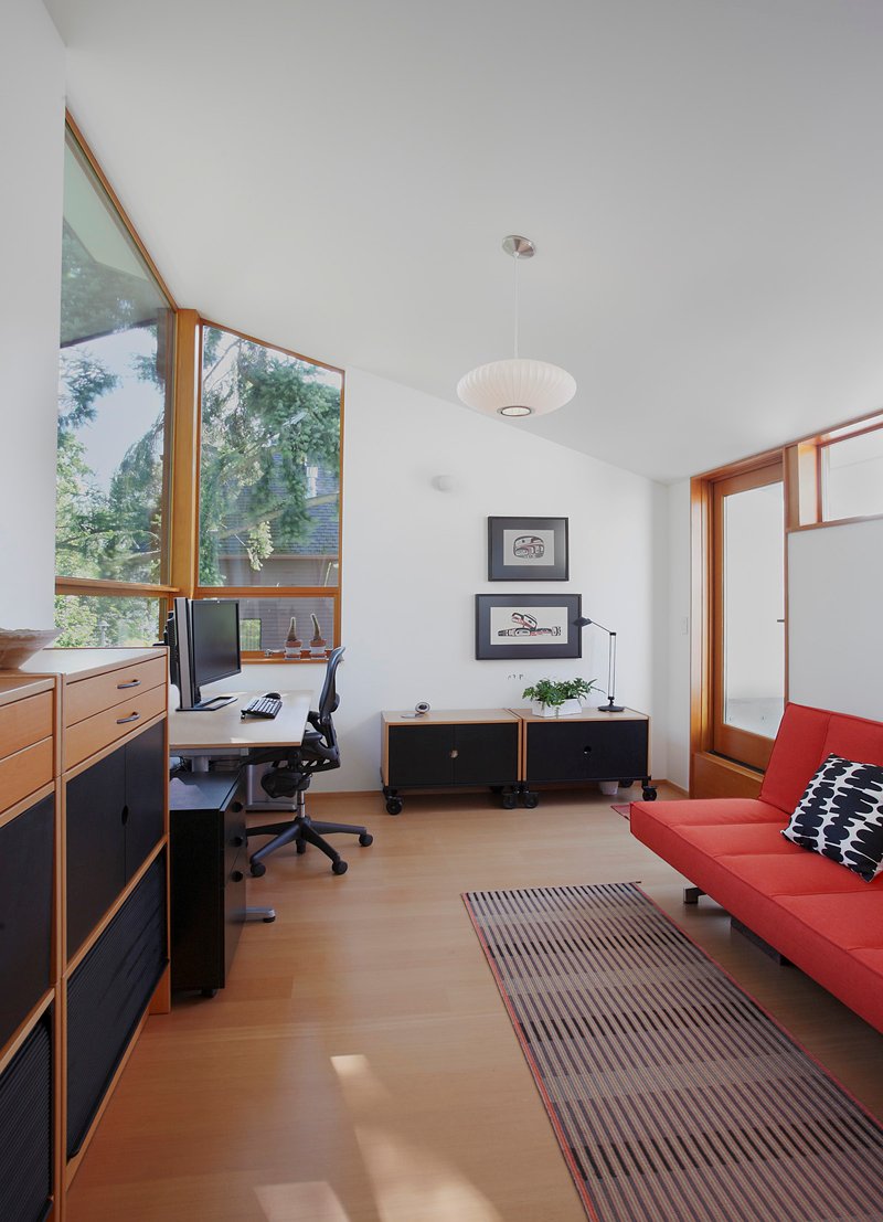 Modern And Cozy Main Street House In Seattle, Washington modern and cozy main street house in seattle washington 76c8316