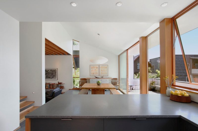 Modern And Cozy Main Street House In Seattle, Washington modern and cozy main street house in seattle washington d7f49dd