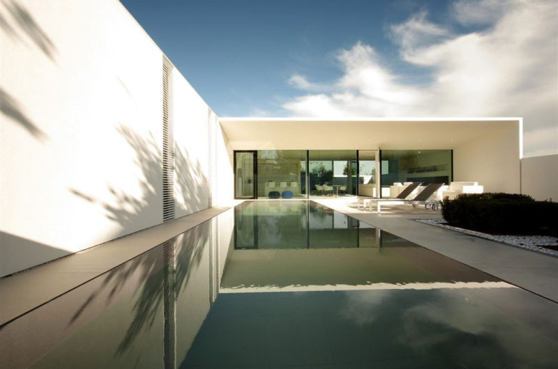 Modern Jesolo Lido Pool Villa Designed by JM Architecture modern jesolo lido pool villa designed by jm architecture edfcf85