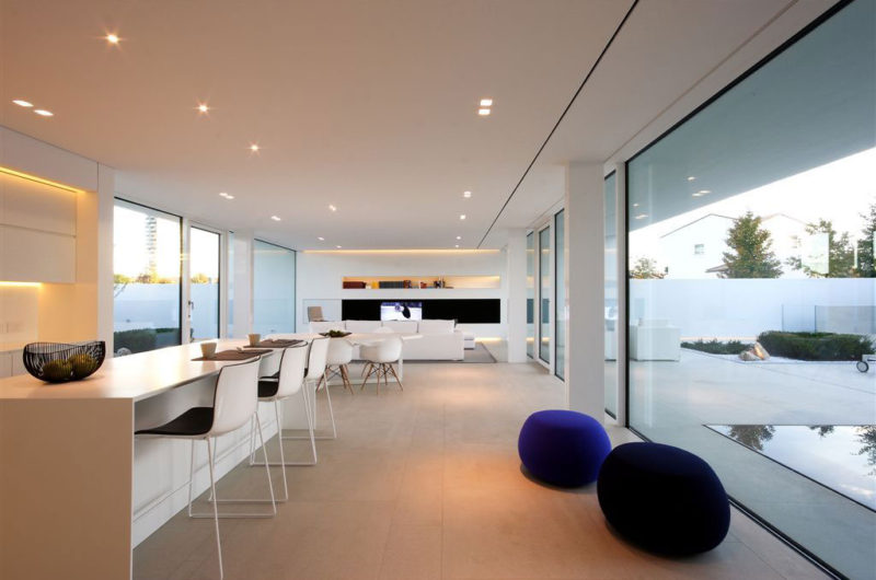 Modern Jesolo Lido Pool Villa Designed by JM Architecture modern jesolo lido pool villa designed by jm architecture f089684