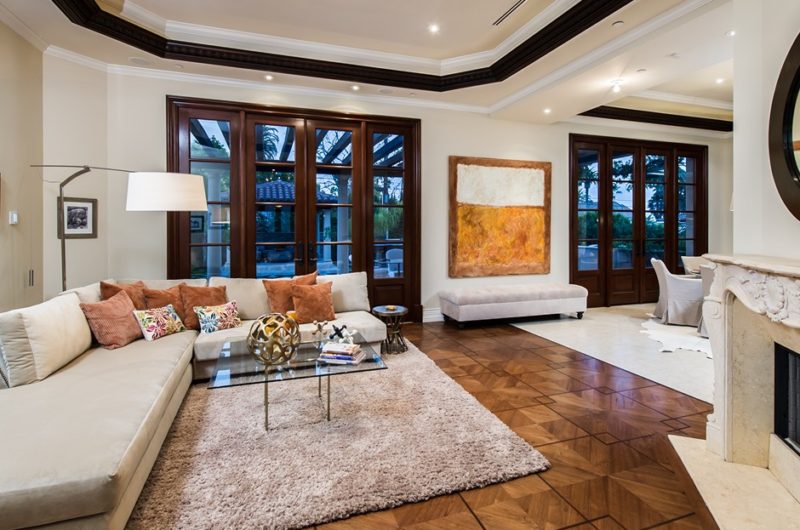 Modern Mediterranean Home In Beverly Hills modern mediterranean home in beverly hills 2e08c34