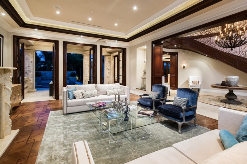 Modern Mediterranean Home In Beverly Hills modern mediterranean home in beverly hills 8367167