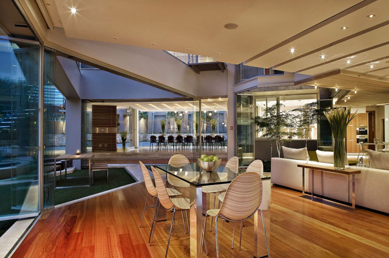 Out-of-a-dream Glass House by Nico Van Der Meulen Architects out of a dream glass house by nico van der meulen architects d270bc9