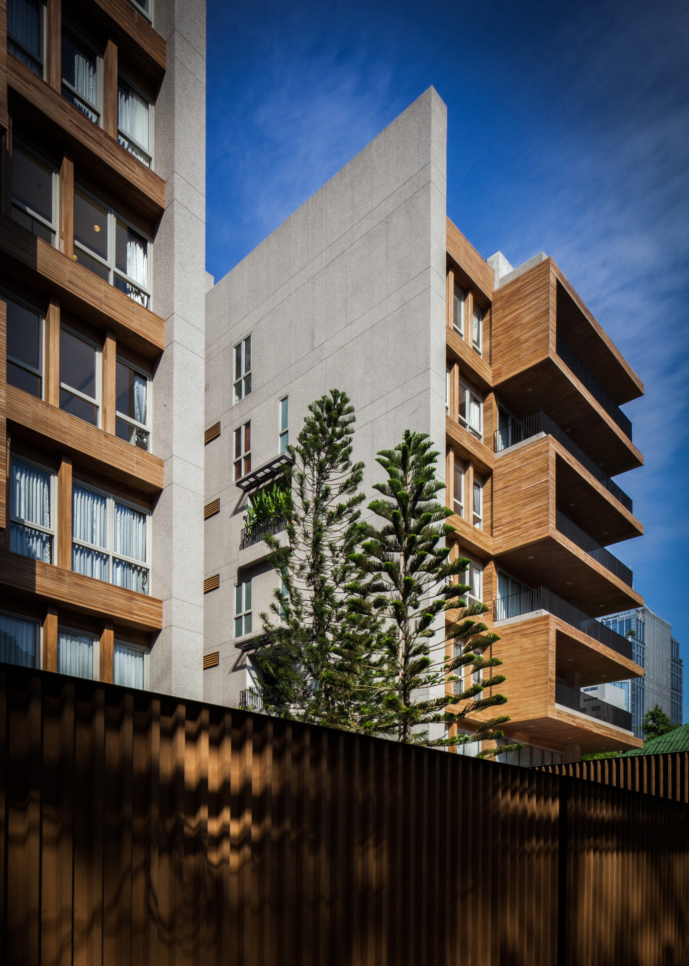 pine crest residence in bangkok thailand 837cff2