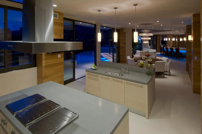 Plush Residence in California with Interiors by Lori Dennis plush residence in california with interiors by lori dennis 2052686