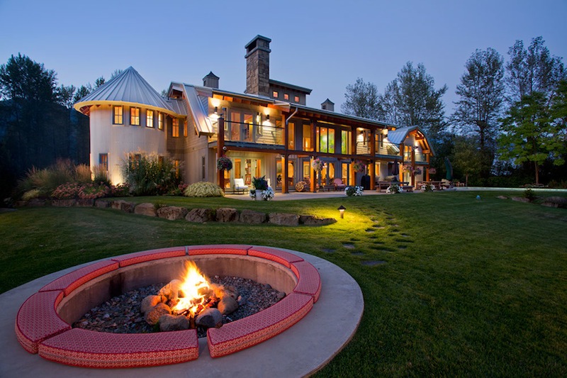 Priceless 48-acre Pemberton Estate priceless 48 acre pemberton estate 47951bc