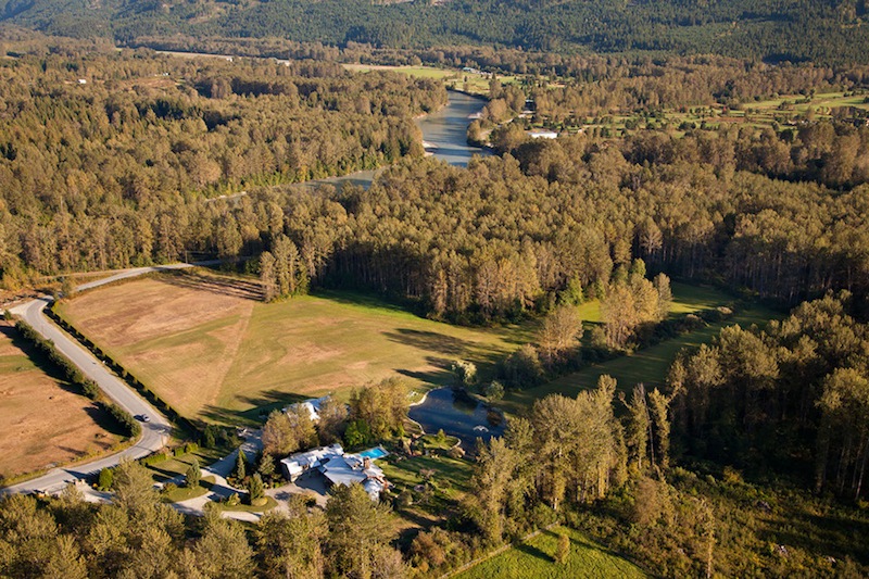 Priceless 48-acre Pemberton Estate priceless 48 acre pemberton estate e3bd209