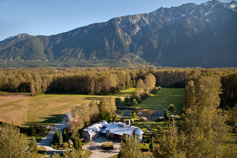 Priceless 48-acre Pemberton Estate priceless 48 acre pemberton estate f672707