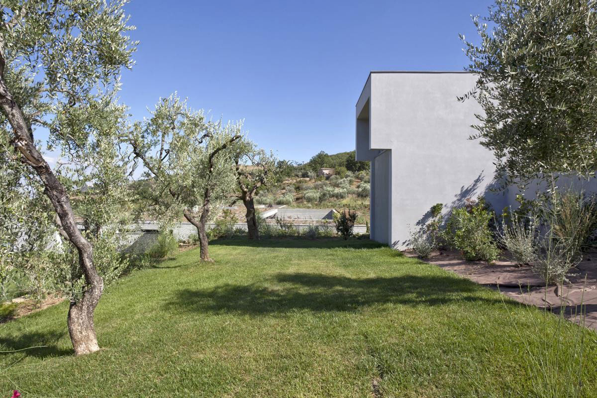 Private House In Italy By Osa Architettura E Paesaggio private house in italy by osa architettura e paesaggio 671ae2a