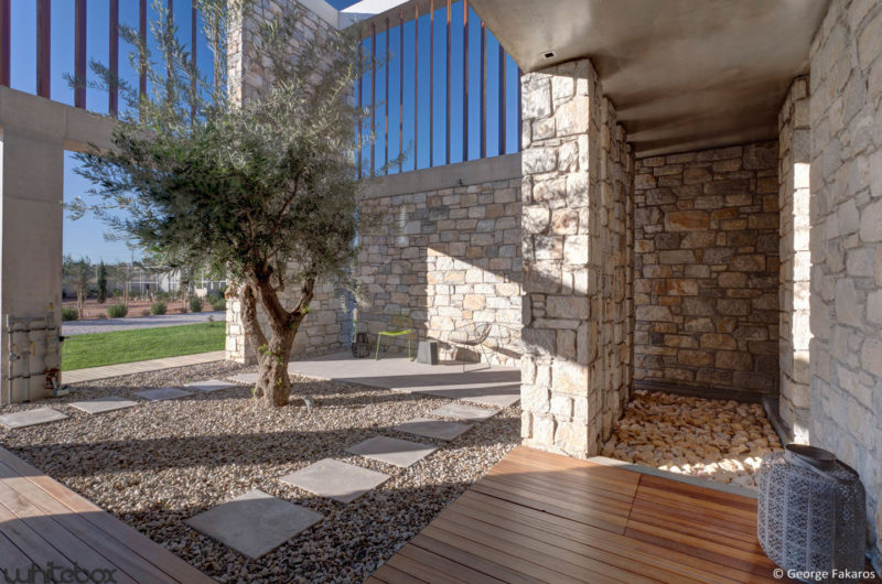Rough Stone House by Whitebox Architects rough stone house by whitebox architects b970e37