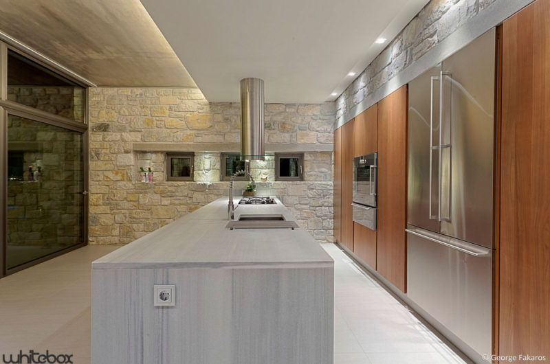 Rough Stone House by Whitebox Architects rough stone house by whitebox architects d0a9797