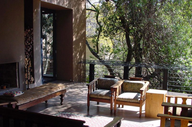 Secluded Treehouse by Slee & Co Architects secluded treehouse by slee co architects 1d55241