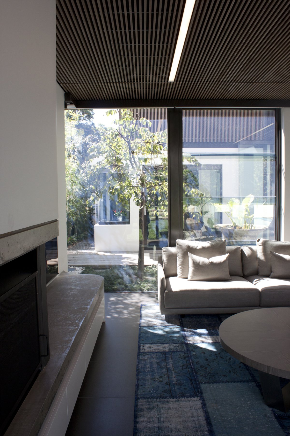 Shielding Z House by Bruce Stafford Architects shielding z house by bruce stafford architects bcc8236