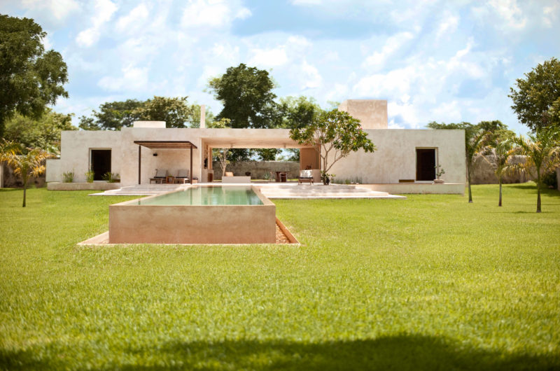 spacious hacienda sac chic by reyes ros larran arquitectos 86c4385