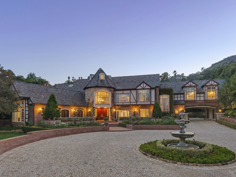 Spectacular French Normandy Home in California, USA spectacular french normandy home in california usa 449f8d4