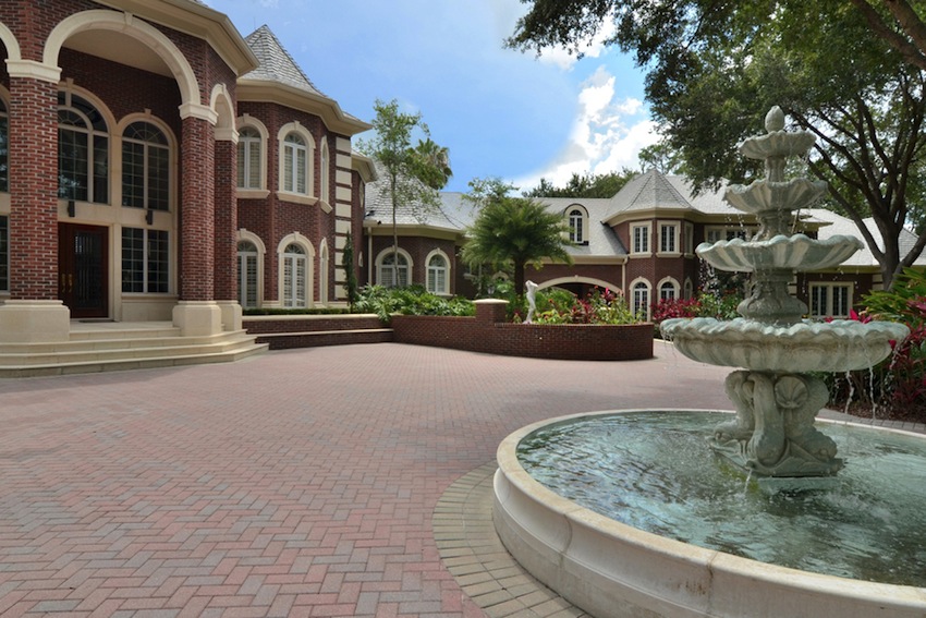 Stunning Lakefront Avila Mansion in Florida stunning lakefront avila mansion in florida 0efa8ae