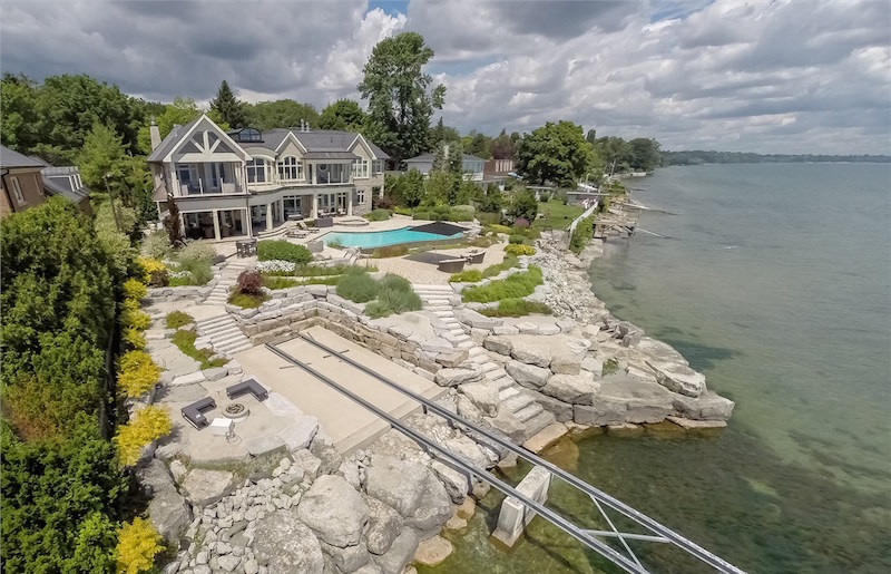 Stunning Lakefront Home In Mississauga, Ontario, Canada stunning lakefront home in mississauga ontario canada 529020f