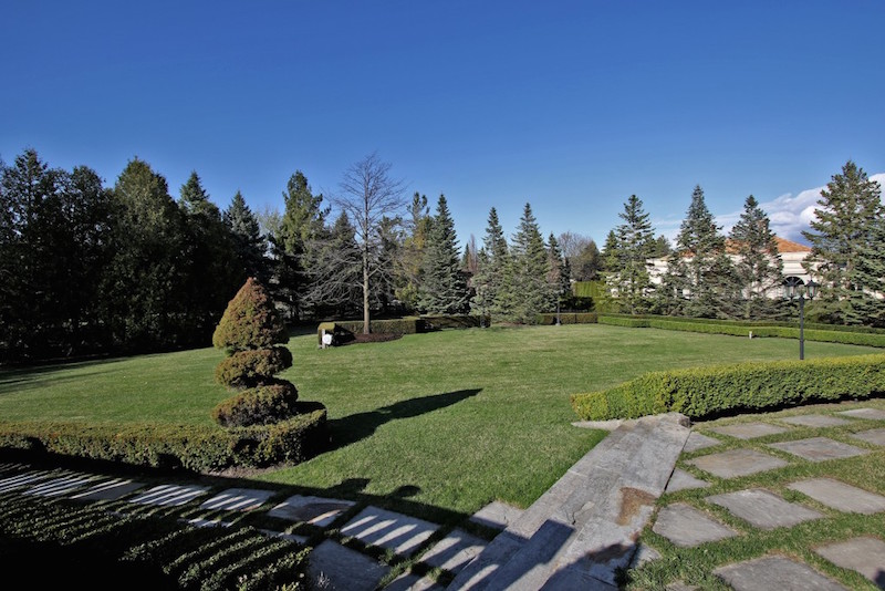 Sumptuous Manor In Vaughan, Ontario, Canada sumptuous manor in vaughan ontario canada 3ffd07c