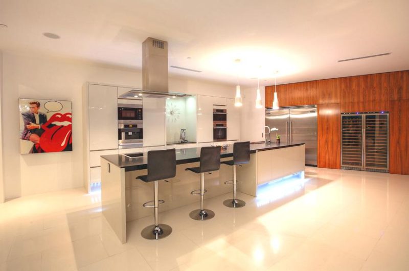 Superb Hollywood Hills Residence for Sale superb hollywood hills residence for sale df62ba3