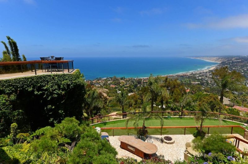 The Aristocratic Hilltop Estate in California the aristocratic hilltop estate in california 1e1d212