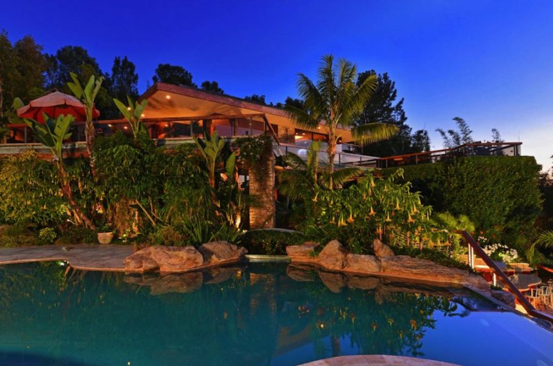 The Aristocratic Hilltop Estate in California the aristocratic hilltop estate in california 5d77003
