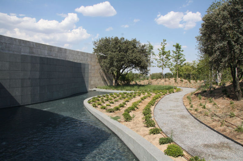 The Must-Have House in Pozuelo de Alarcón by A-cero Architects the must have house in pozuelo de alarcn by a cero architects 896786f