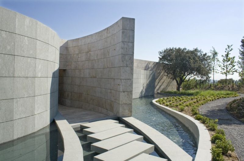 The Must-Have House in Pozuelo de Alarcón by A-cero Architects the must have house in pozuelo de alarcn by a cero architects d41846c