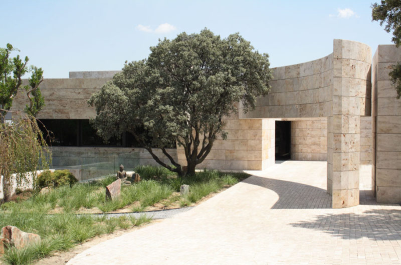 The Must-Have House in Pozuelo de Alarcón by A-cero Architects the must have house in pozuelo de alarcn by a cero architects f7f6403