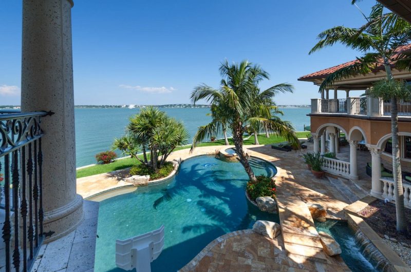 unexampled waterfront home in florida 818c772