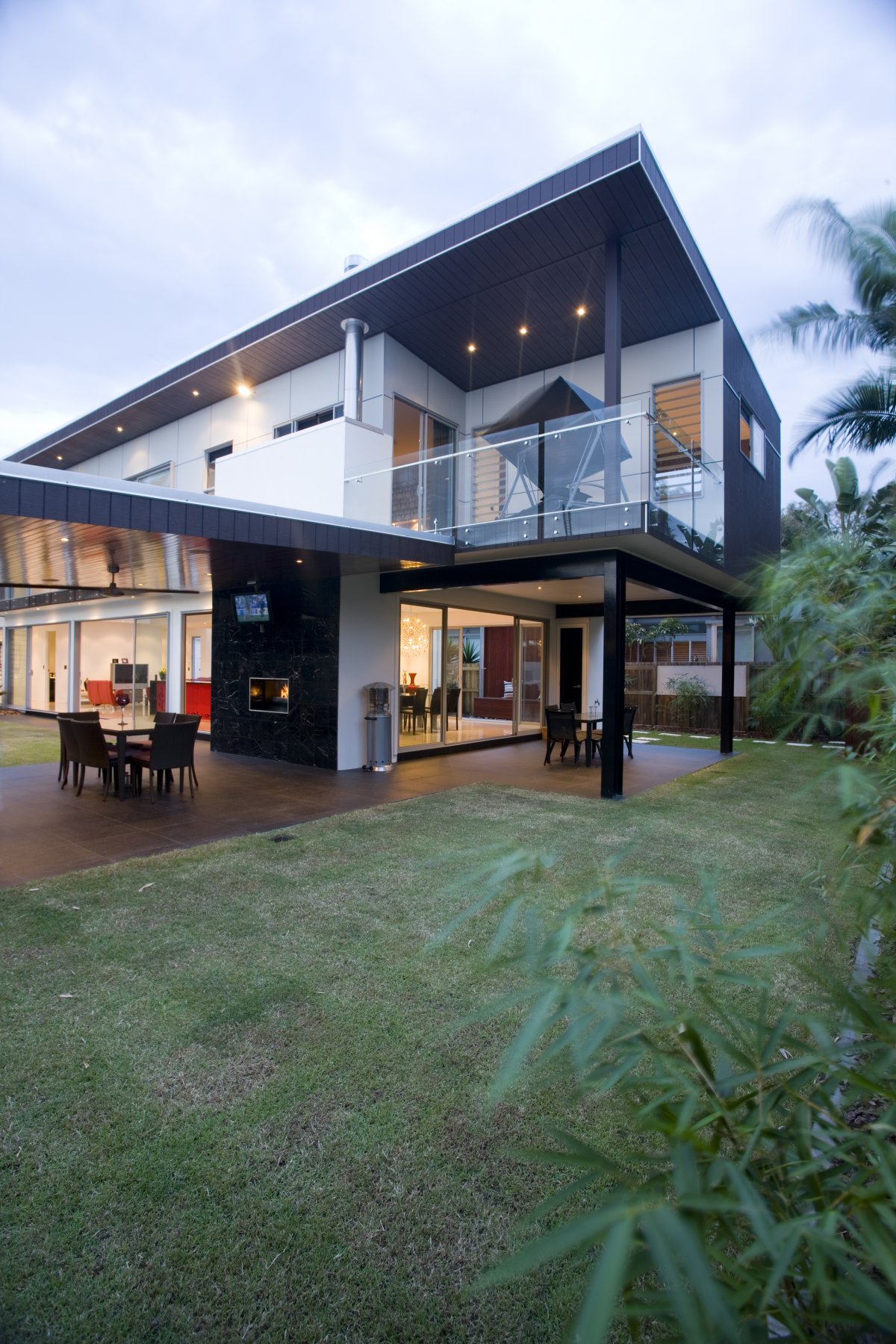 Urban Oasis Banya House by TONIC urban oasis banya house by tonic c58b7b8