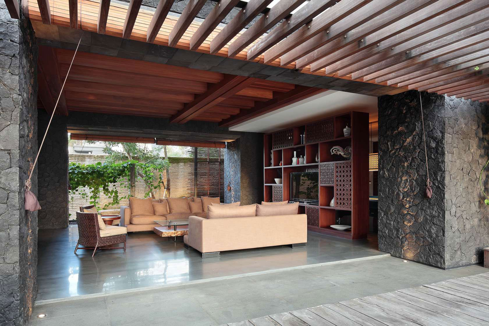 Villa Pecatu In Indonesia By Wahana Cipta Selaras villa pecatu in indonesia by wahana cipta selaras 5849a41