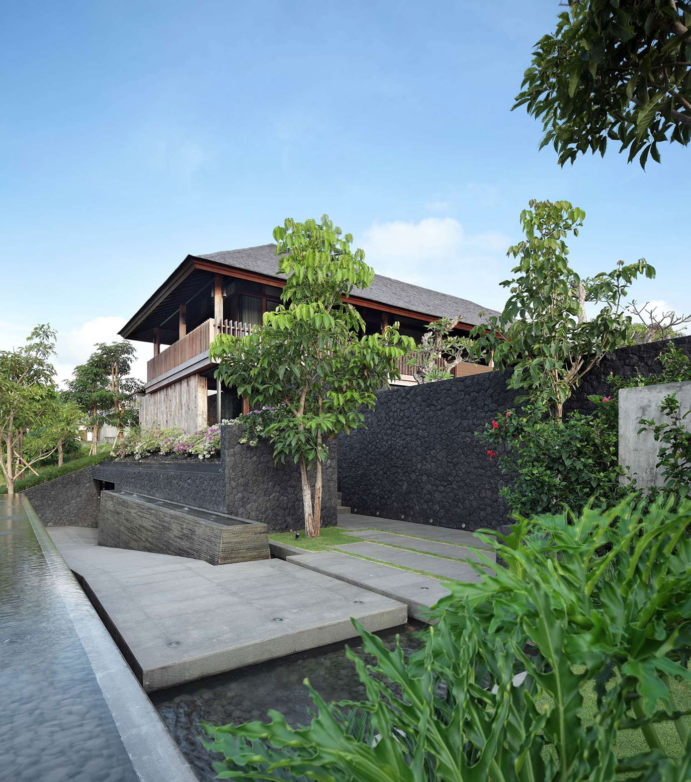 Villa Pecatu In Indonesia By Wahana Cipta Selaras villa pecatu in indonesia by wahana cipta selaras 97491c3